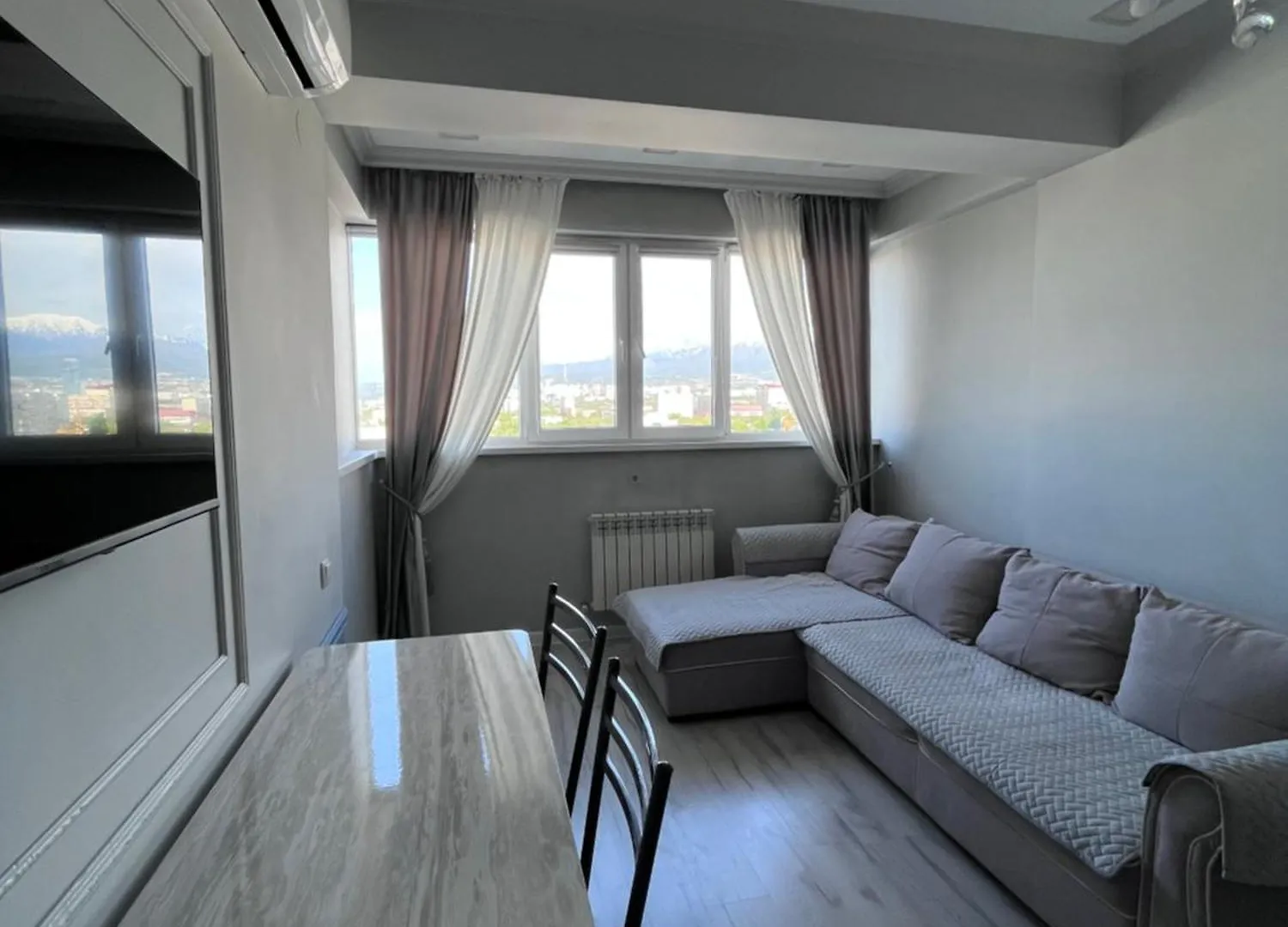 Asyl Tau Apartman Almati Kazahsztán